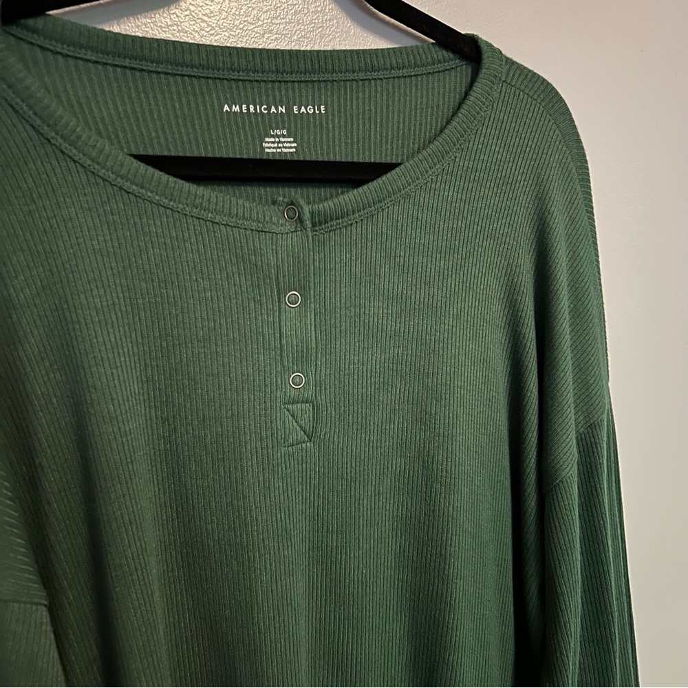 AE Ribbed Long Sleeve - Picture 3 of 3